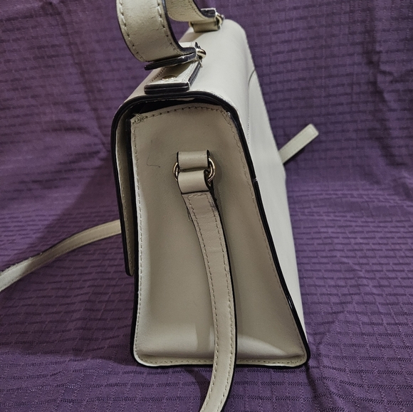 Kate Spade Cream Leather Satchel/Crossbody - Picture 2 of 16